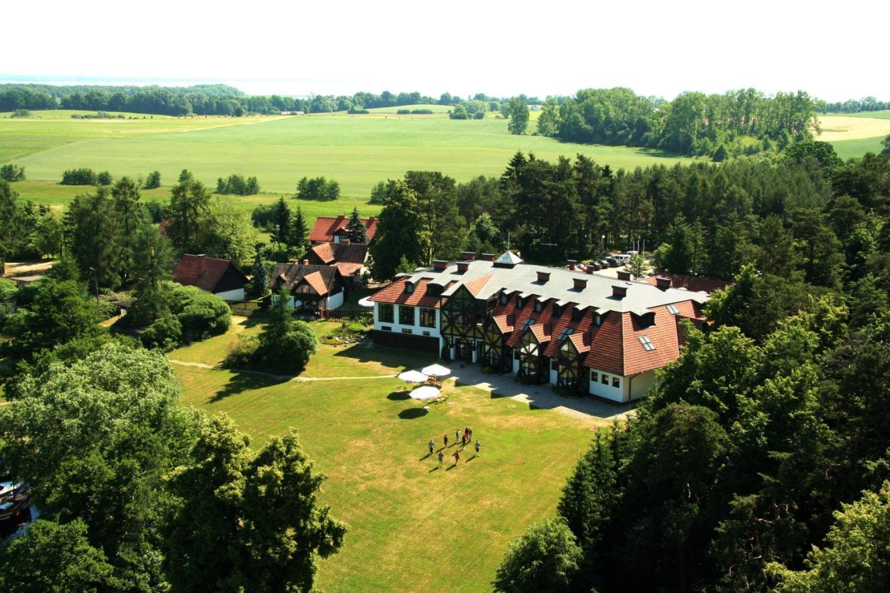 Pan Dom Pracy Tworczej W Wierzbie Wierzba Exterior photo
